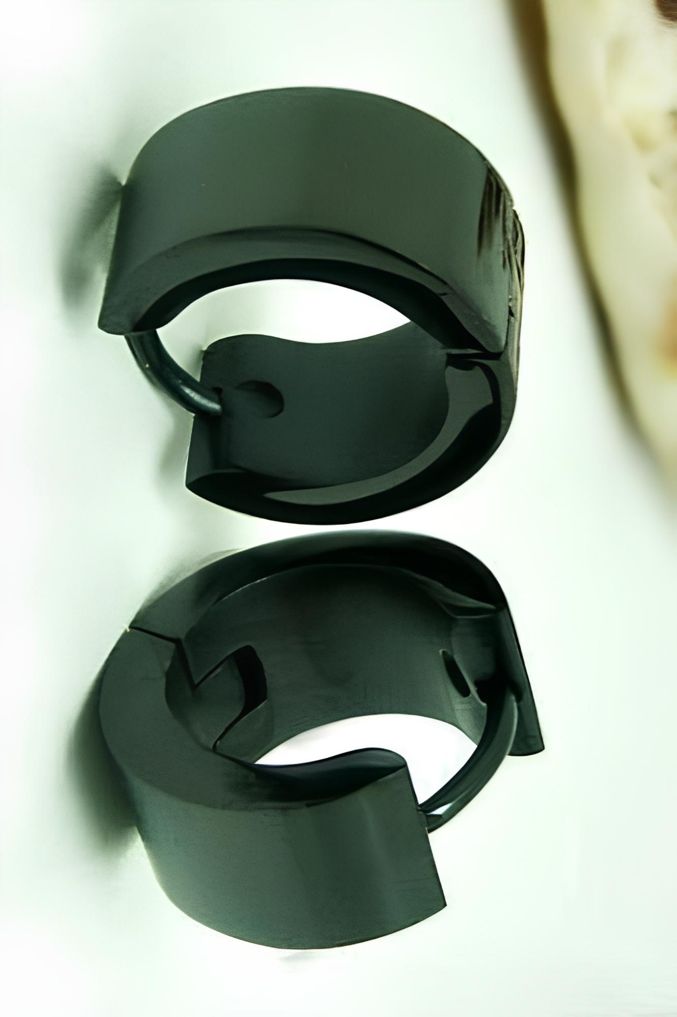 Kalın 6mm Düz Unisex Erkek Bayan Çelik Küpe Çifti 2 Renk mse9 - Siyah